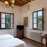 Borgo Gallinaio 32, Emma Siena